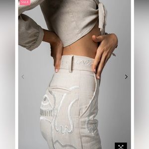 AMAZING unique  pants 🤍